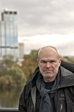 Dr. Uwe Boll