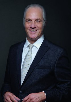 Dr. Markus Elsässer